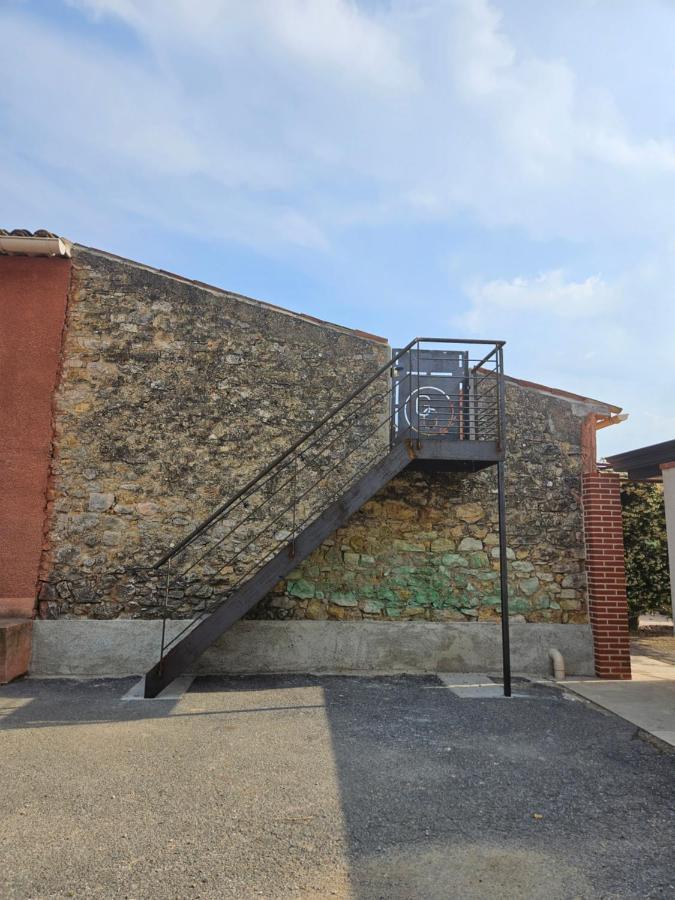 Gîte De La Guerine Cabasse Exterior foto